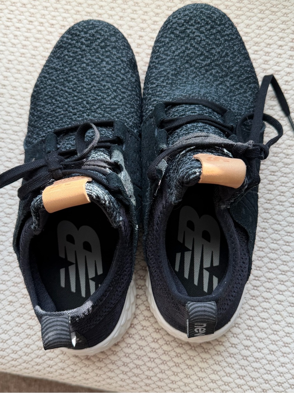 New Balance Black Knit Lace-Up Sneakers with Tan Logo Tab - Picture 4 of 5
